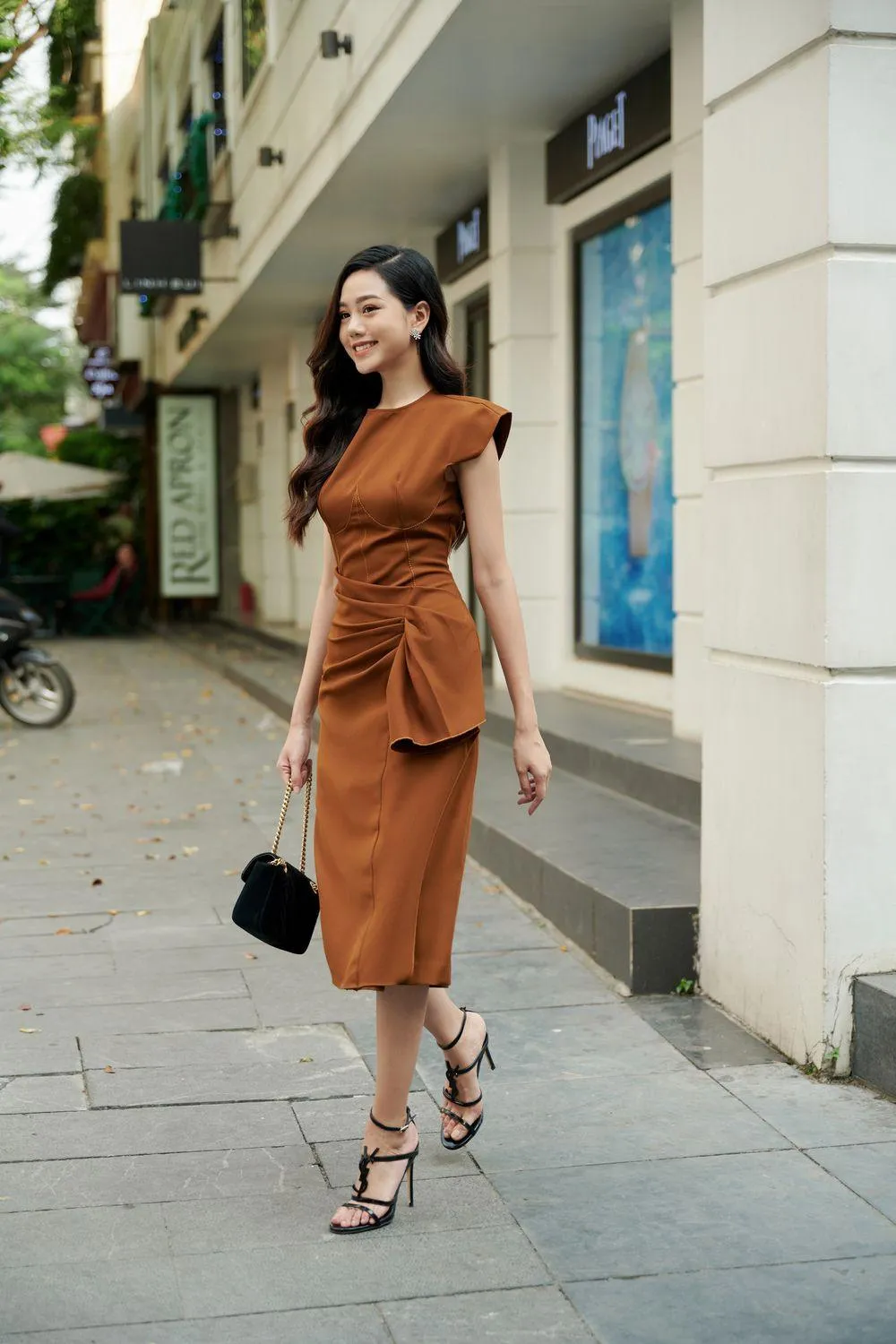 Amos Sheath Chest Cup Viscose Midi Dress
