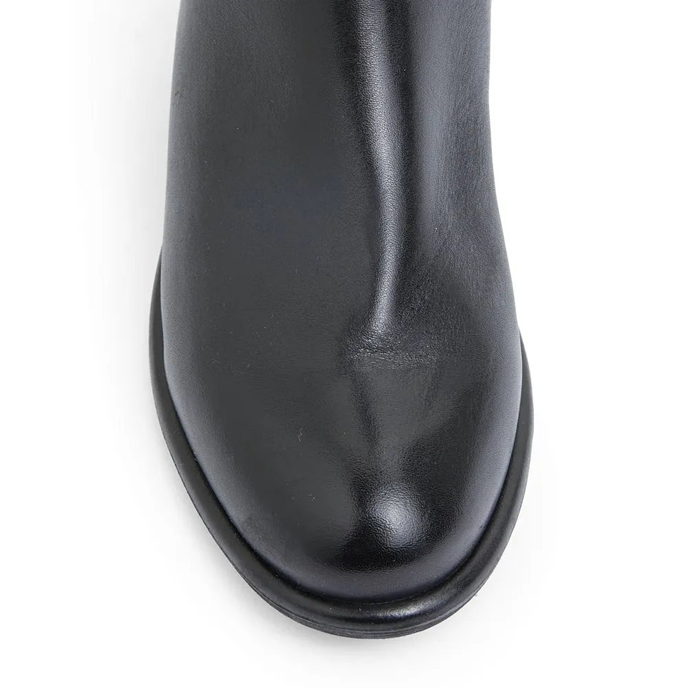 Baxter Boot in Black Leather
