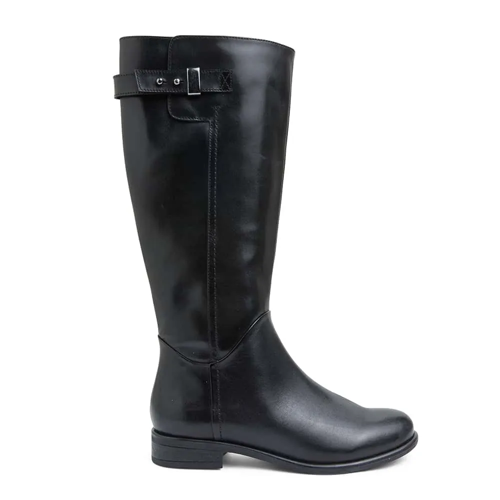 Baxter Boot in Black Leather