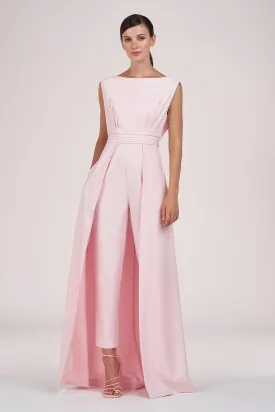 Chic Demi Walk-Through Jumpsuit with Stylish Design