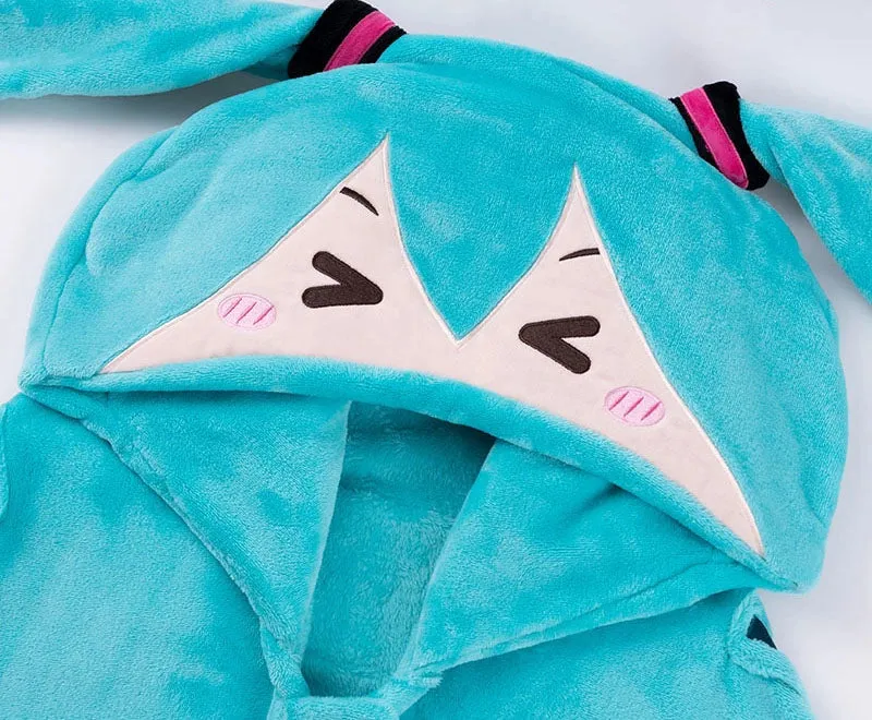 Cozy Hatsune Miku Air Conditioned Blanket