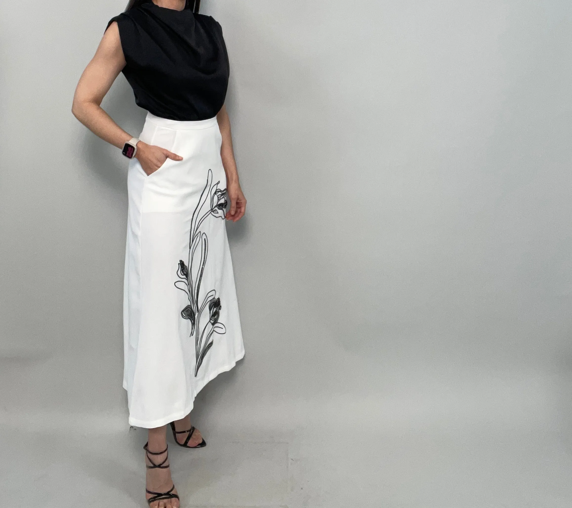 Ilsa Embroidered Midi Skirt