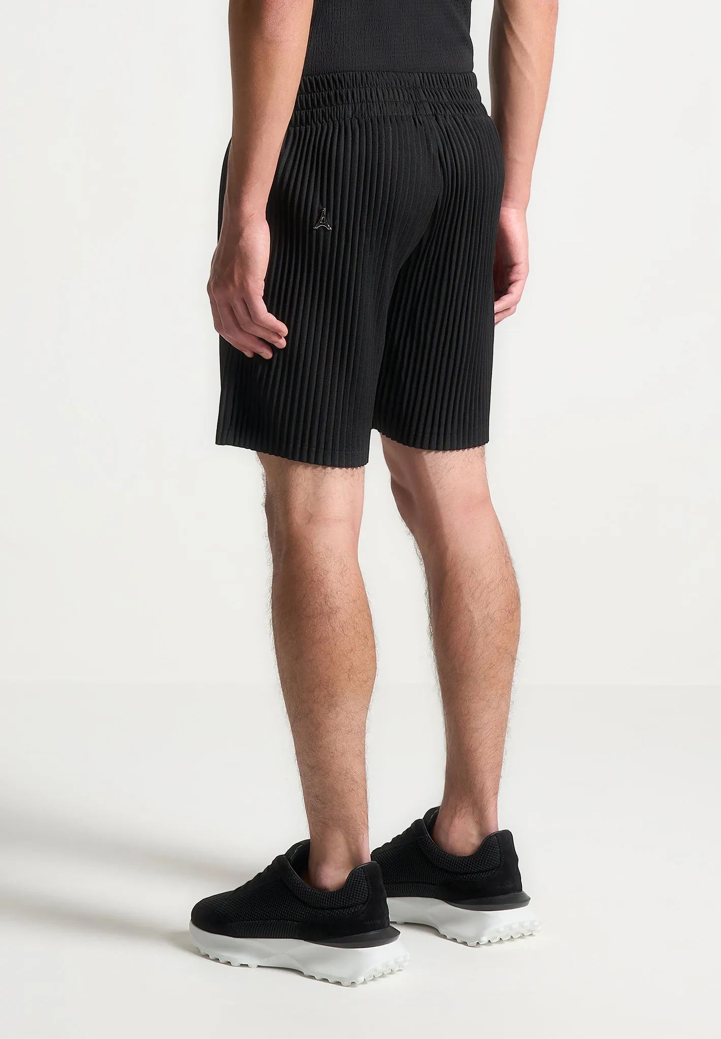 Pleated Shorts - Black