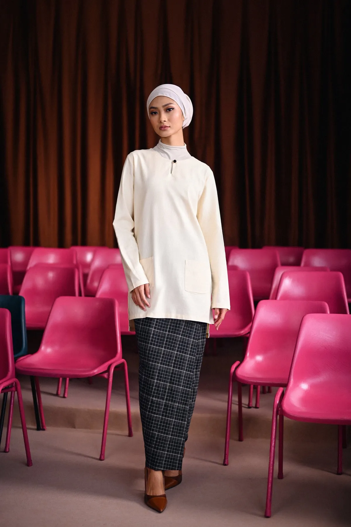 The Dulu Kita Women Folded Skirt - Kita Black Checked