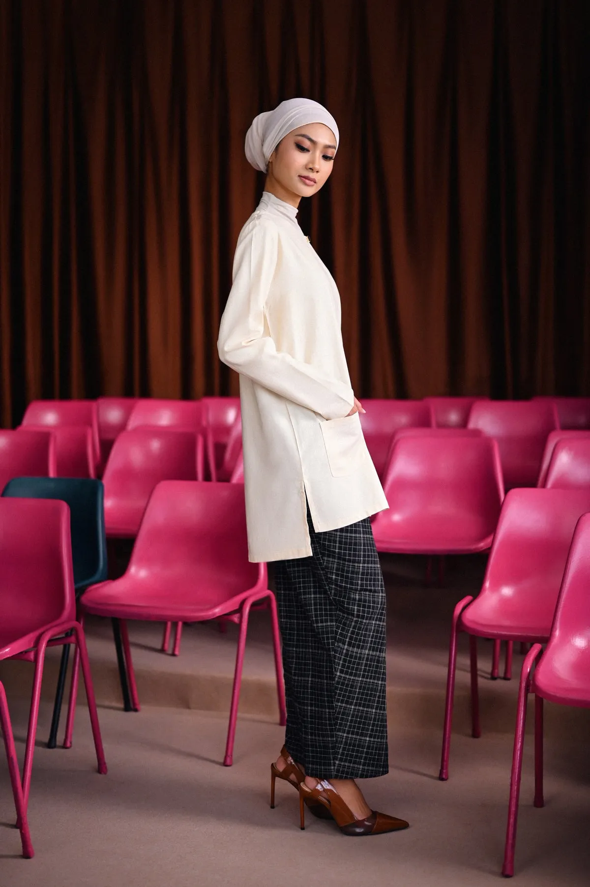 The Dulu Kita Women Folded Skirt - Kita Black Checked
