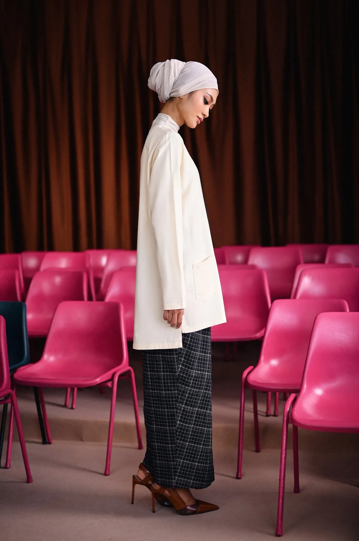 The Dulu Kita Women Folded Skirt - Kita Black Checked